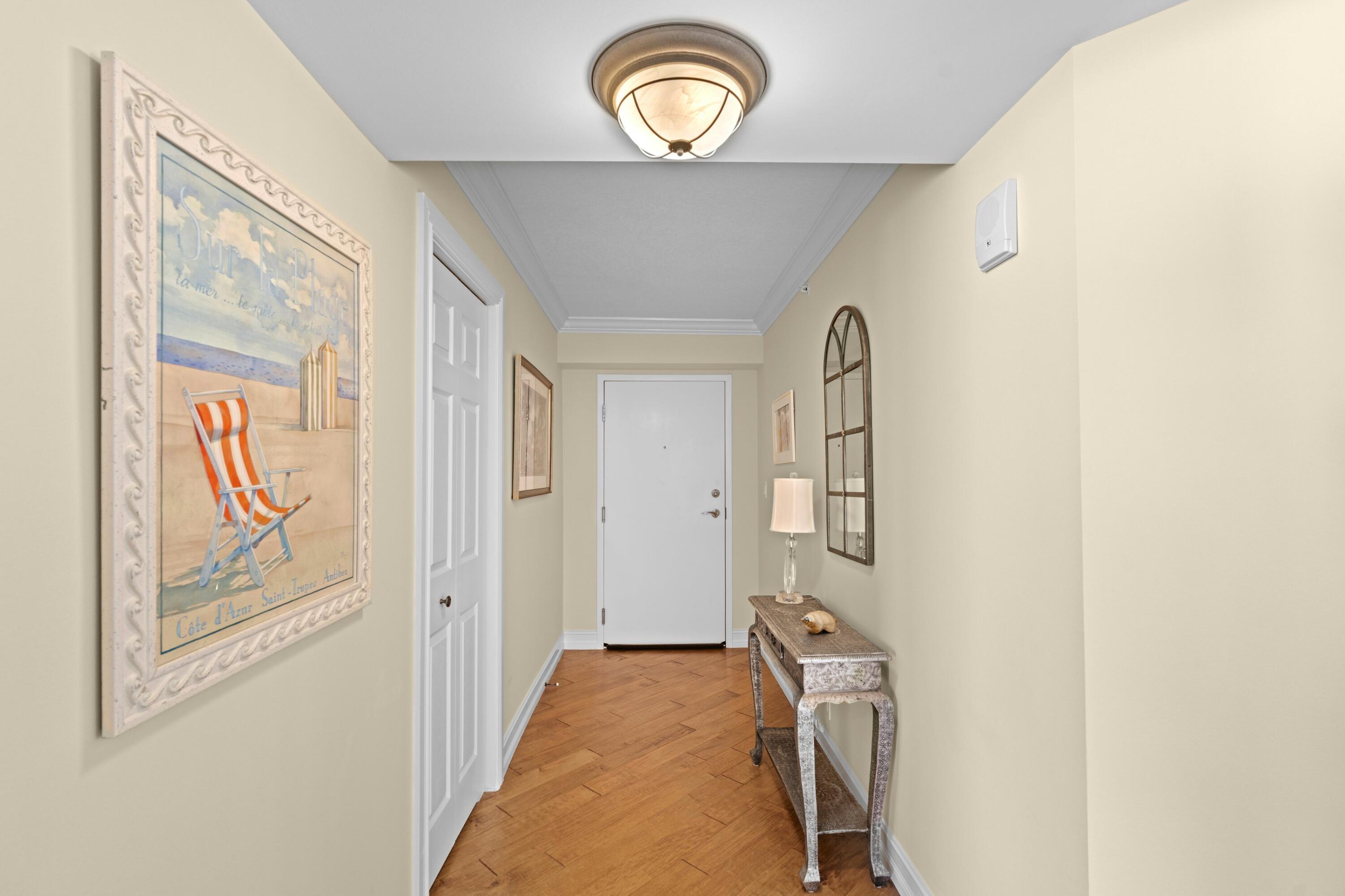 TIARA CONDO - Residential