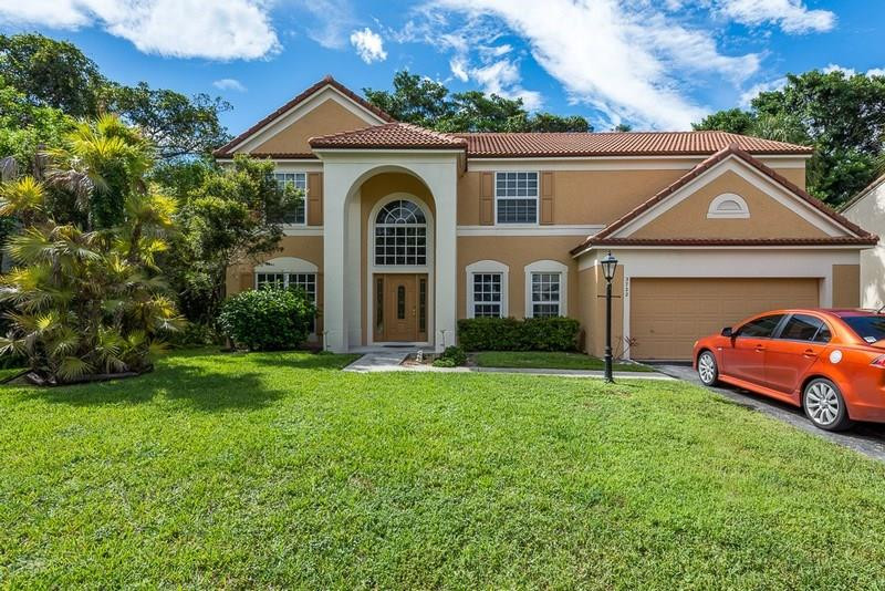 Woodside Estates 127-10 B - Residential