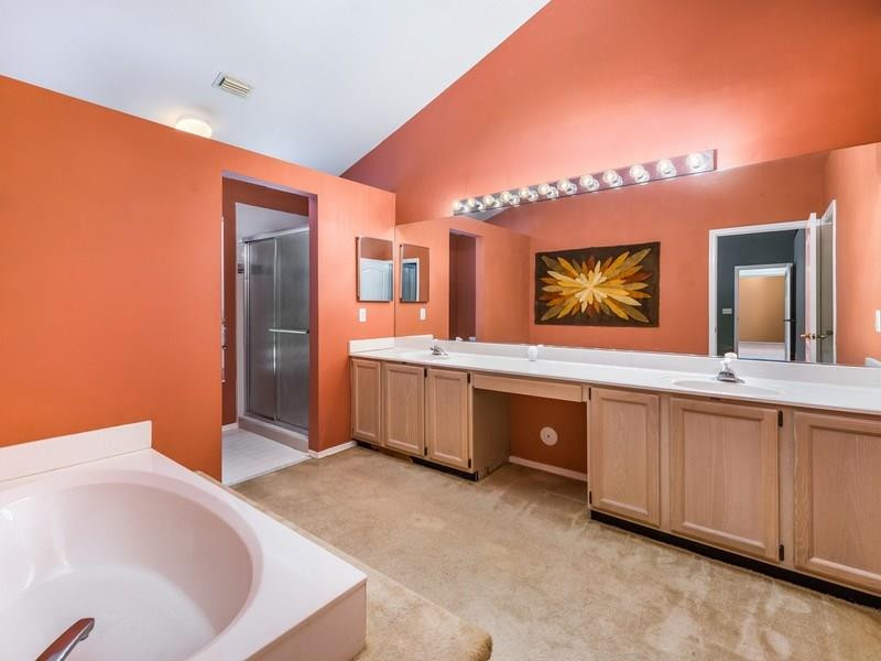 Woodside Estates 127-10 B - Residential