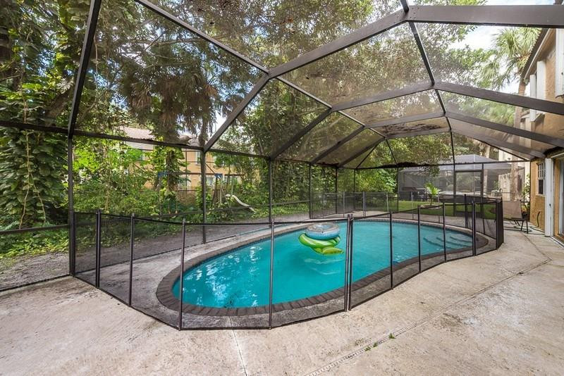Woodside Estates 127-10 B - Residential