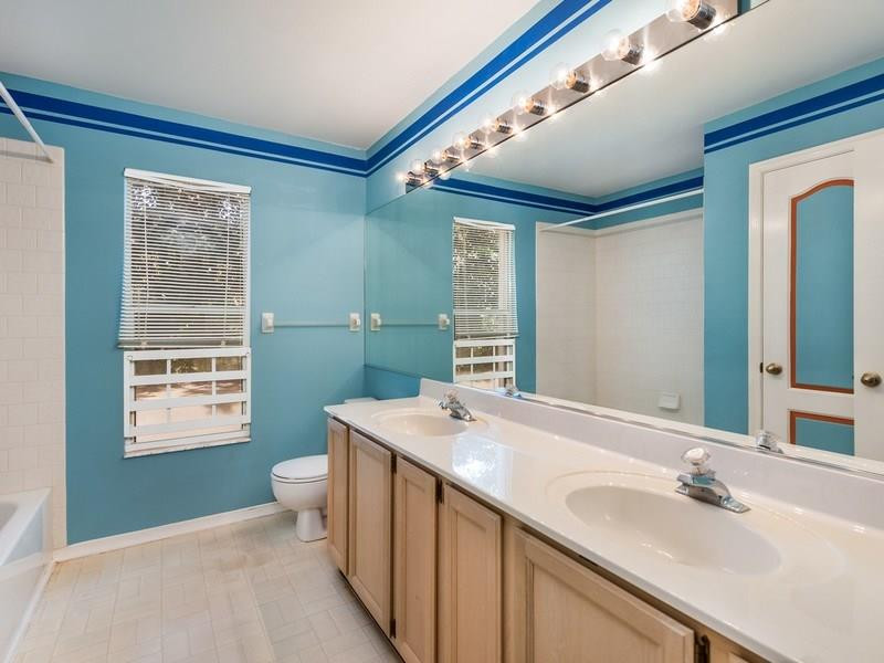 Woodside Estates 127-10 B - Residential
