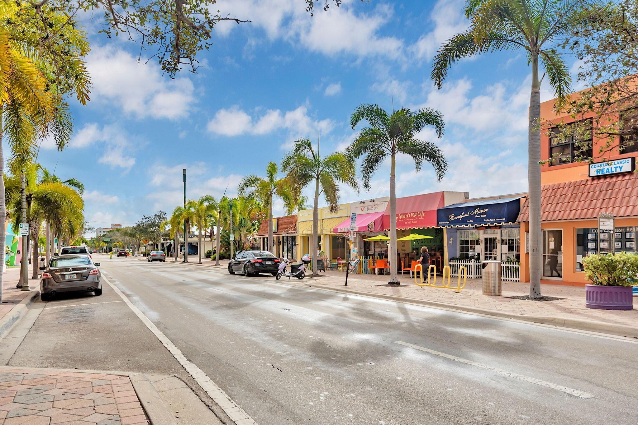 511 Lucerne Avenue 308