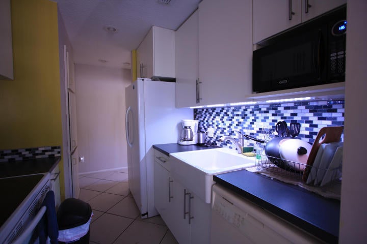 Photo of 2307 Congress Avenue #27, Boynton Beach, FL 33426 (MLS # R10953950)