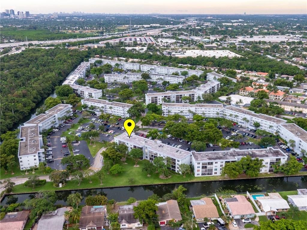 Royal Park Condominium - Residential