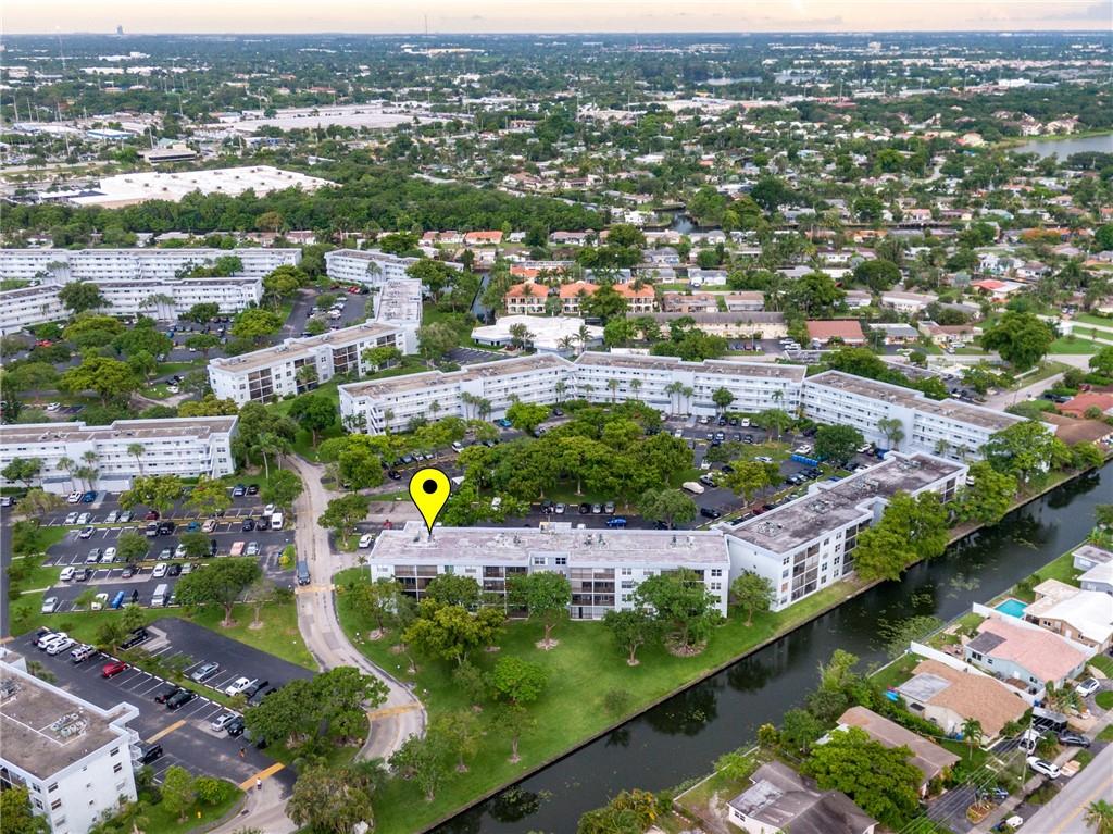 Royal Park Condominium - Residential