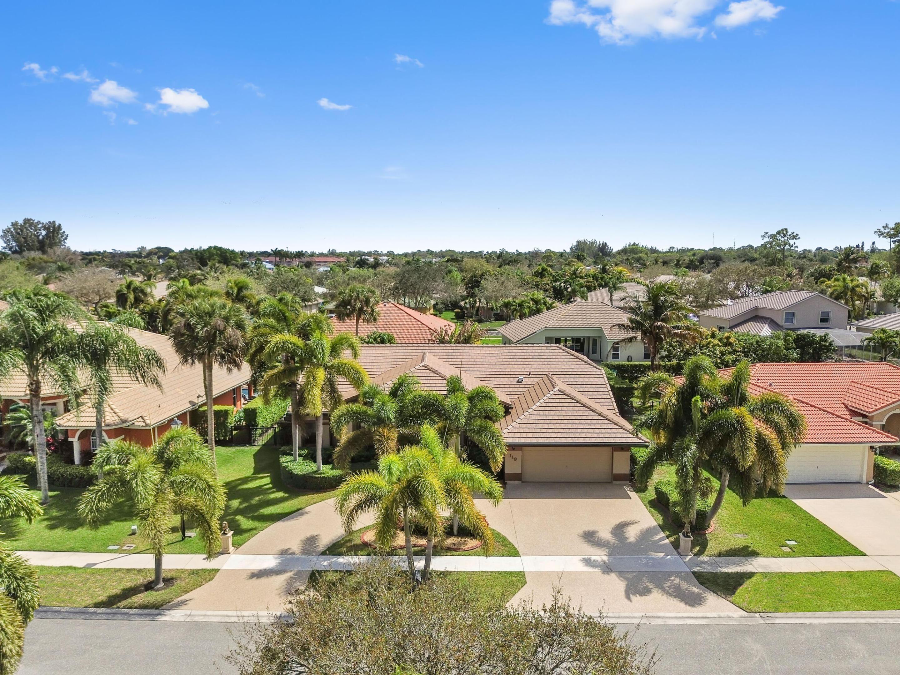 ESTATES OF ROYAL PALM BEACH - Residential