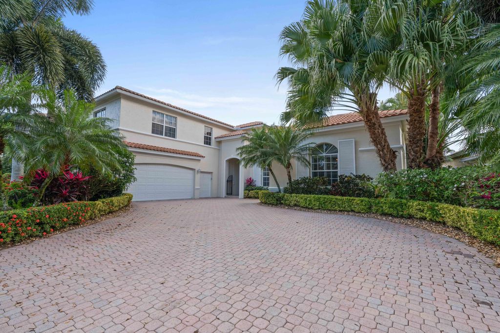 Photo of 178 Golf Village Boulevard, Jupiter, FL 33458 (MLS # R10775766)