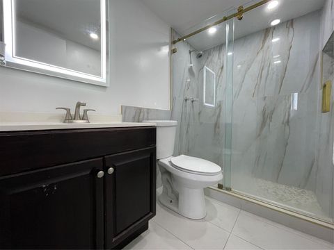3700 N Pine Island Rd 209 Sunrise FL 33351