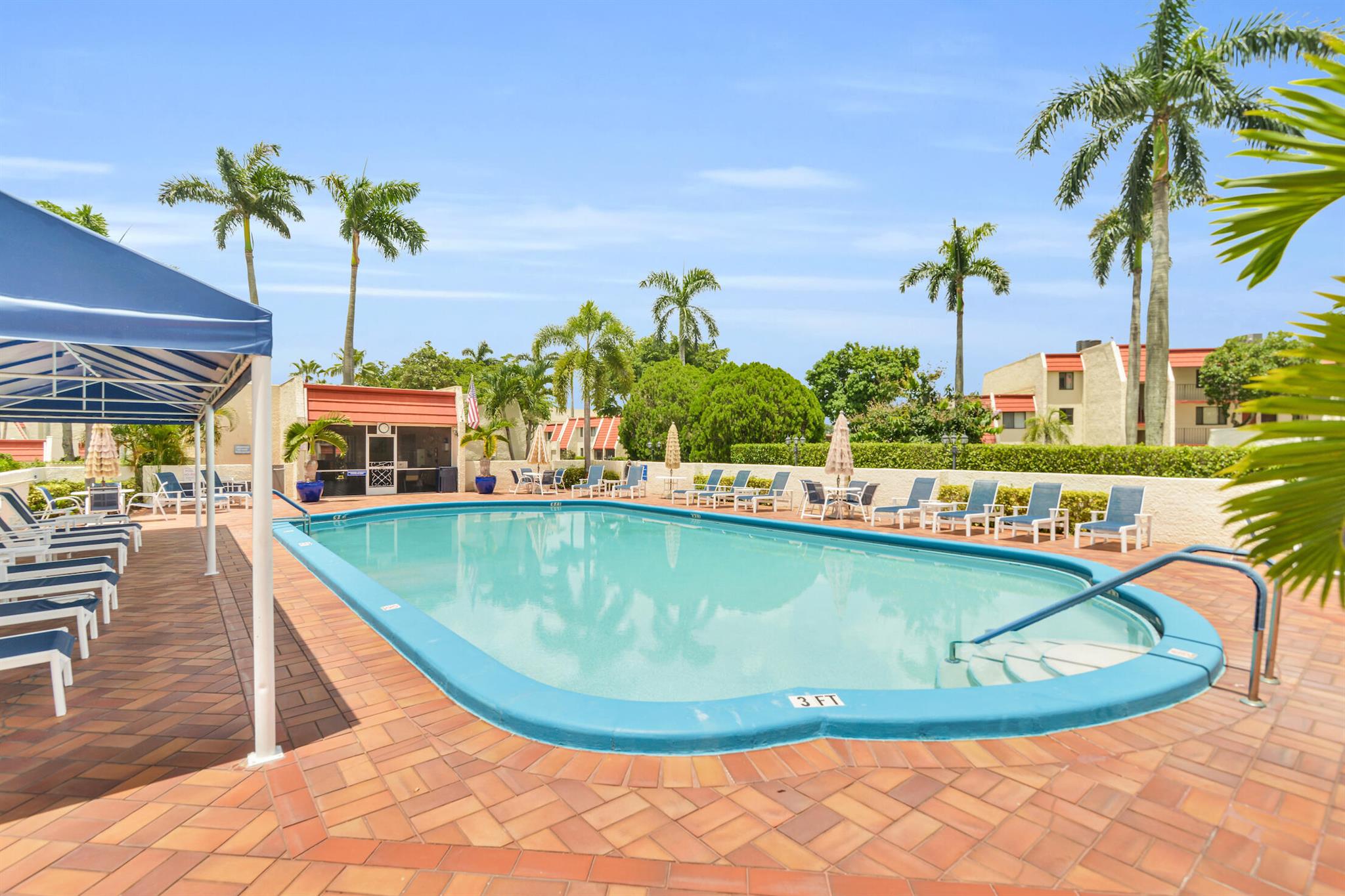 FOUNTAINS OF PALM BEACH C - Residential