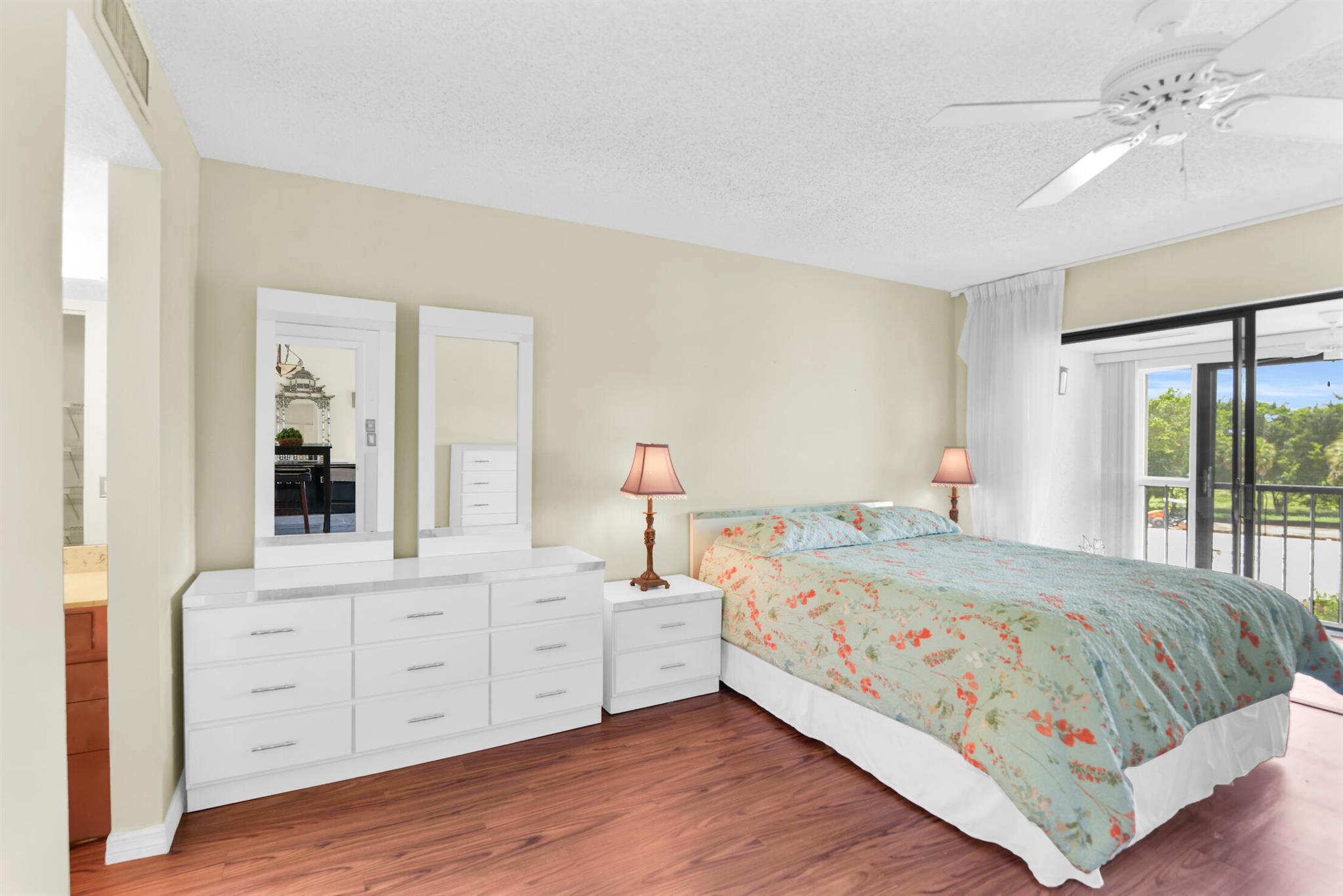 FOUNTAINS OF PALM BEACH C - Residential