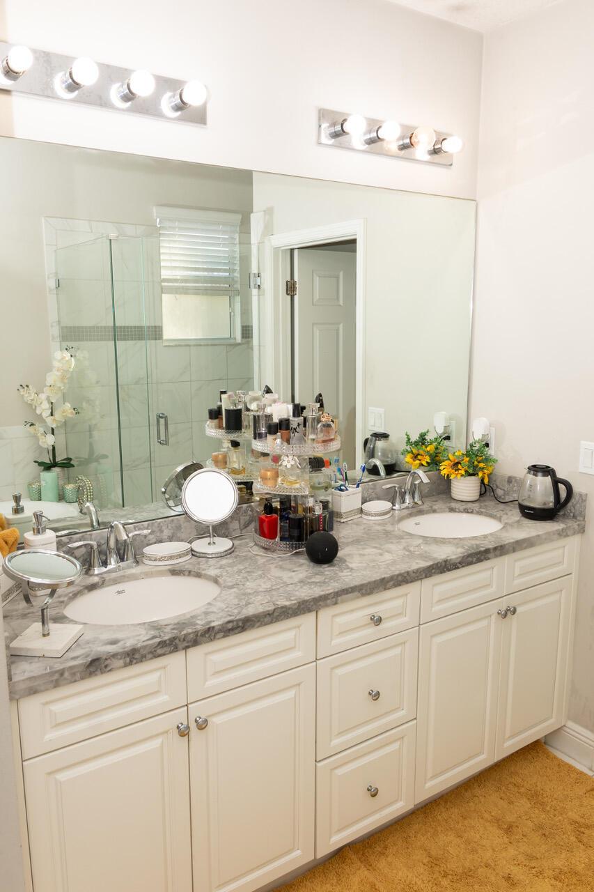 VIZCAYA FALLS PLAT 1 - Residential