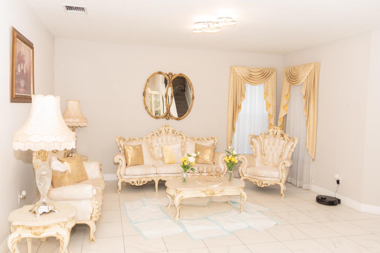 VIZCAYA FALLS PLAT 1 - Residential