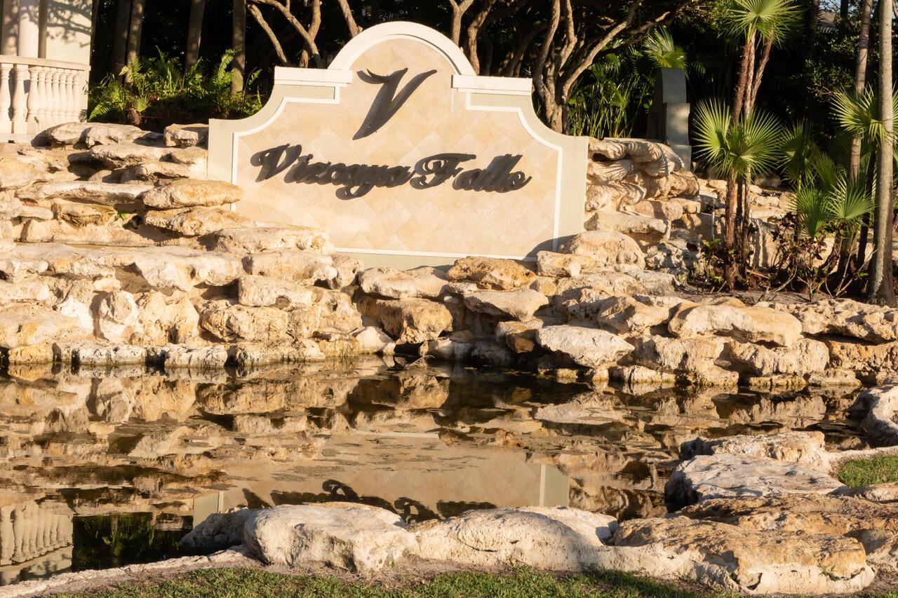 VIZCAYA FALLS PLAT 1 - Residential