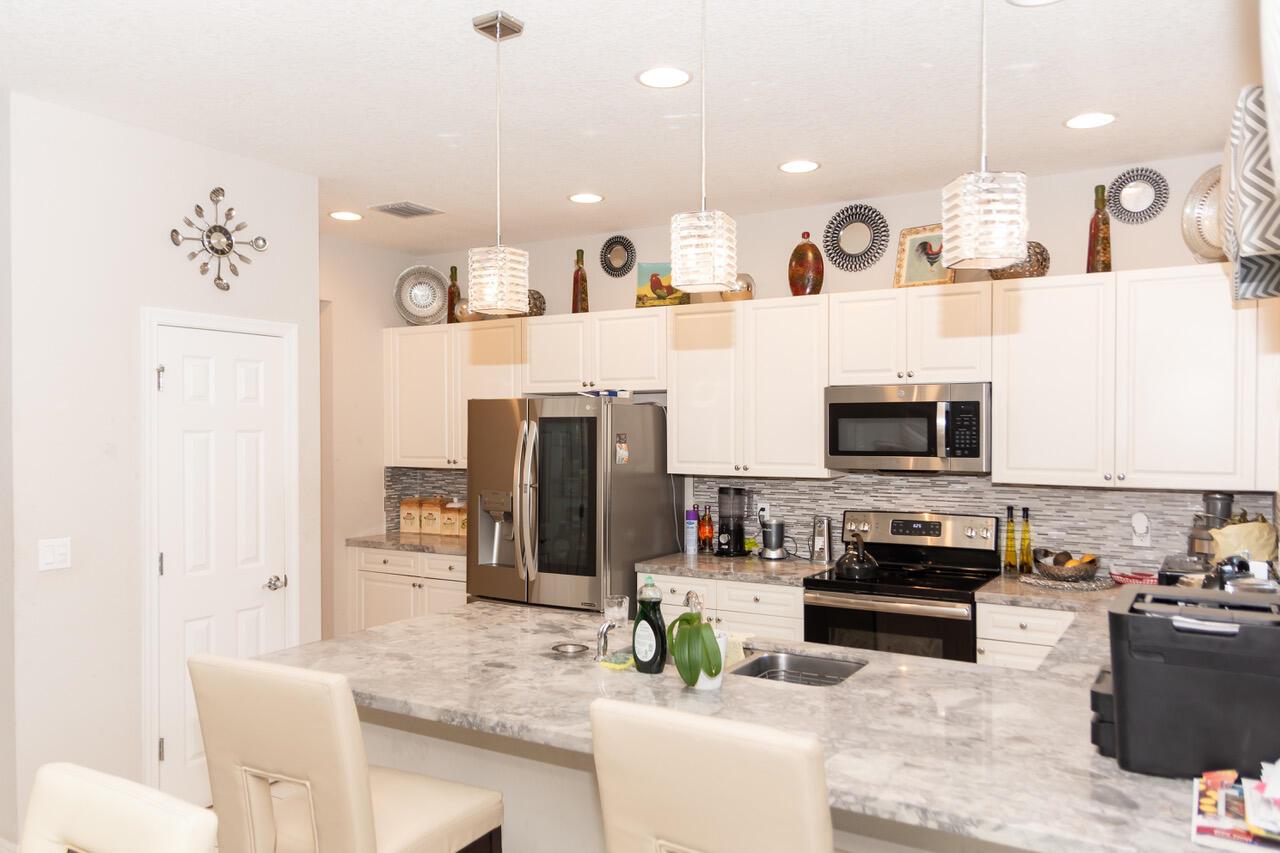 VIZCAYA FALLS PLAT 1 - Residential