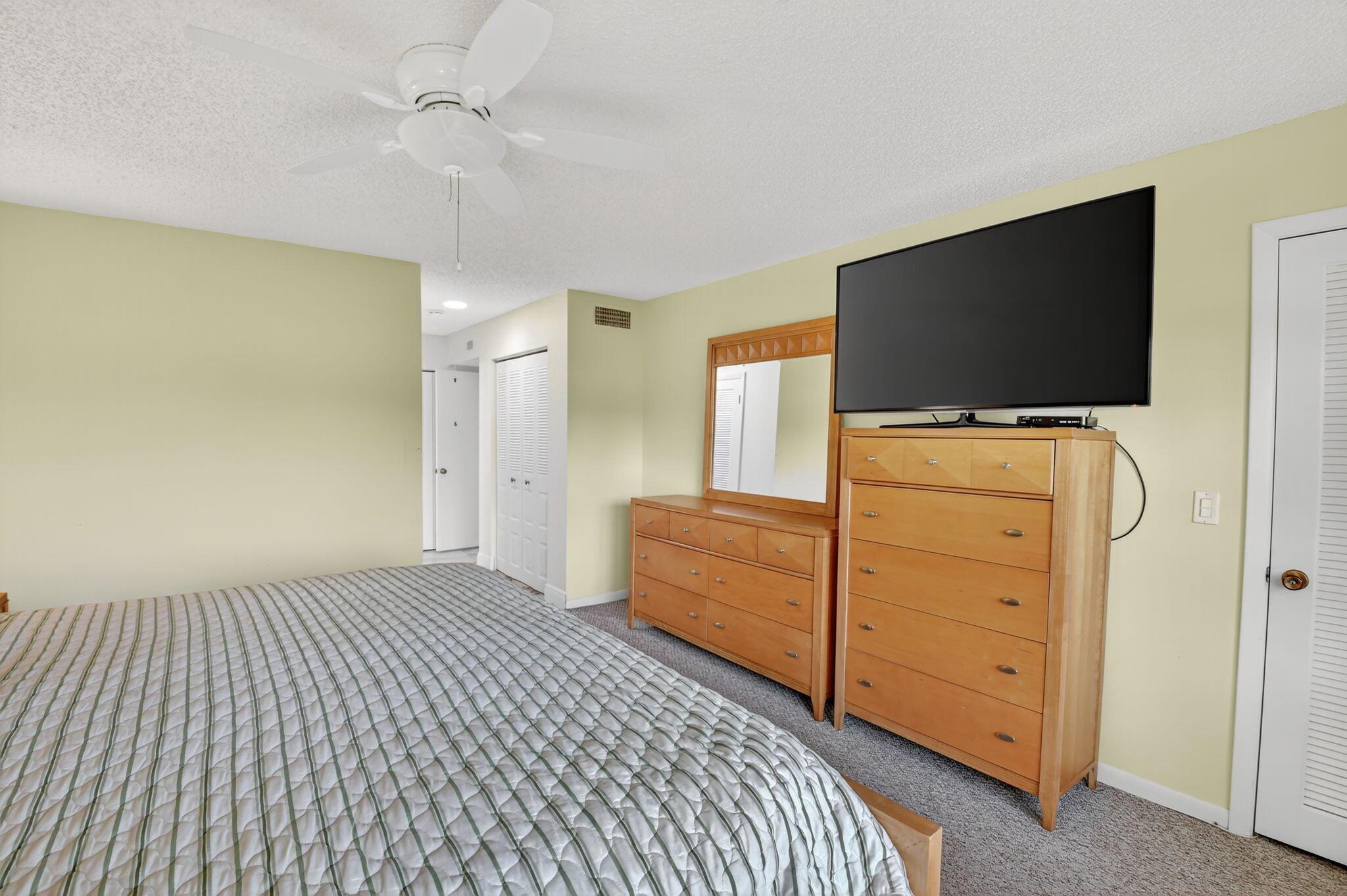 SOUTHPORT AT HUNTERS RUN - Residential Lease