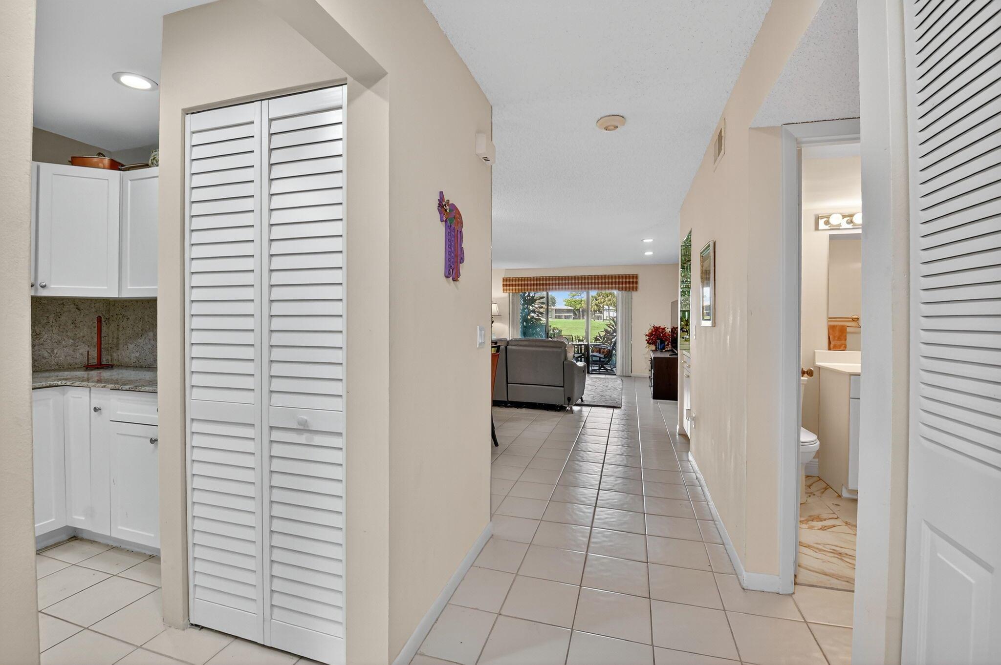 SOUTHPORT AT HUNTERS RUN - Residential Lease