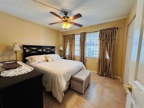 CYPRESS CHASE CONDO NO 6 - Residential