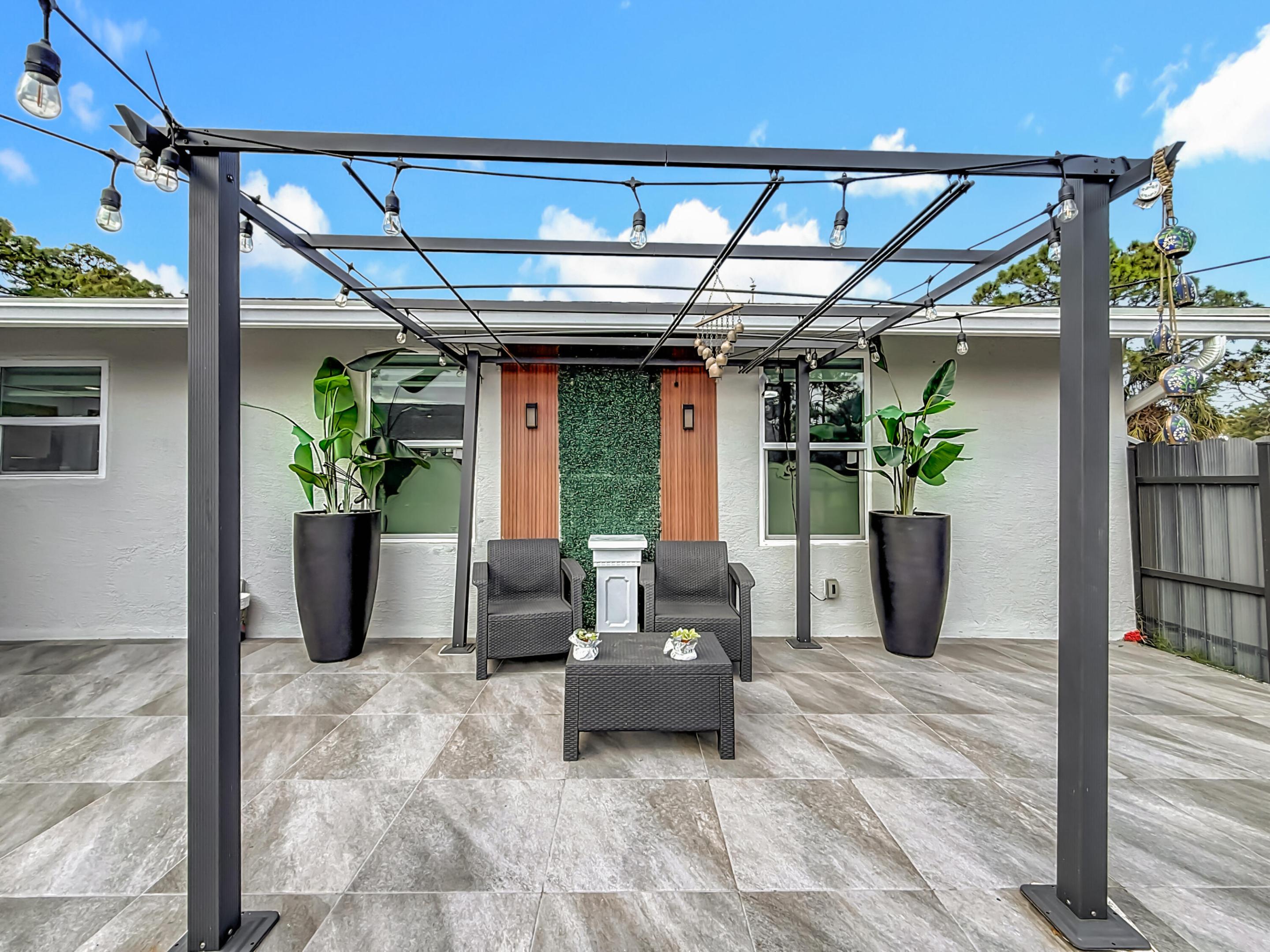 Loxahatchee Groves - Residential