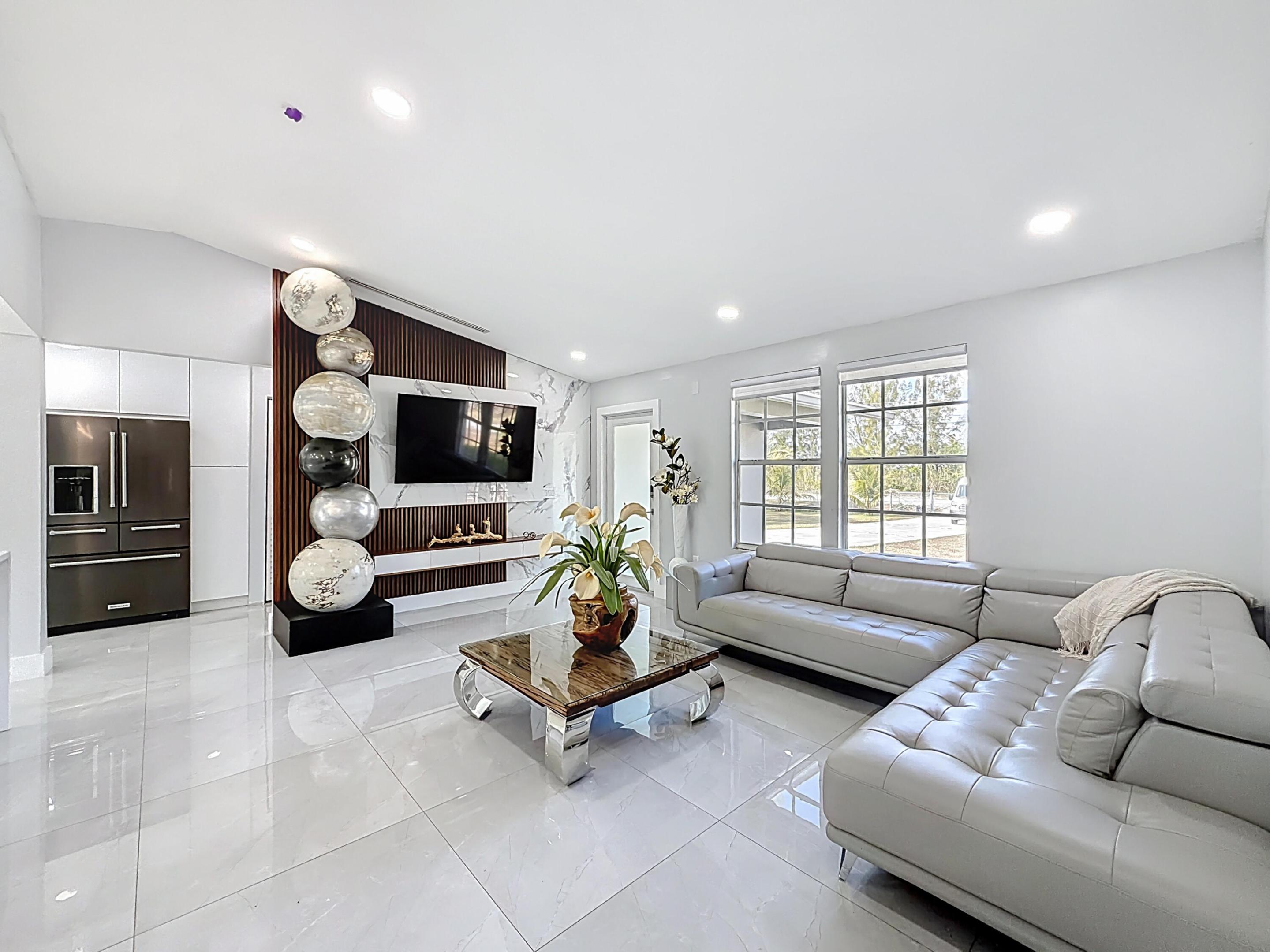 Loxahatchee Groves - Residential