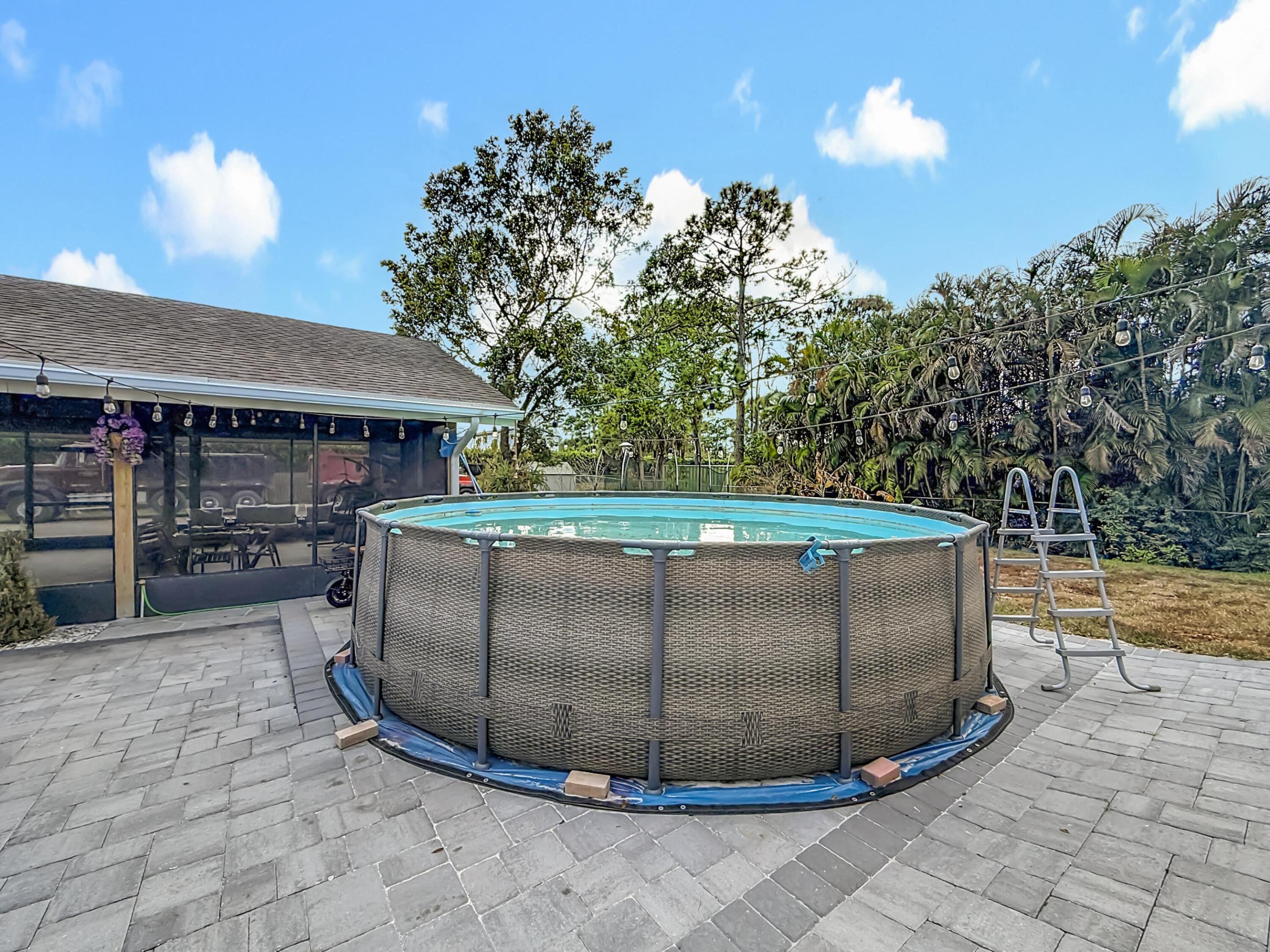 Loxahatchee Groves - Residential