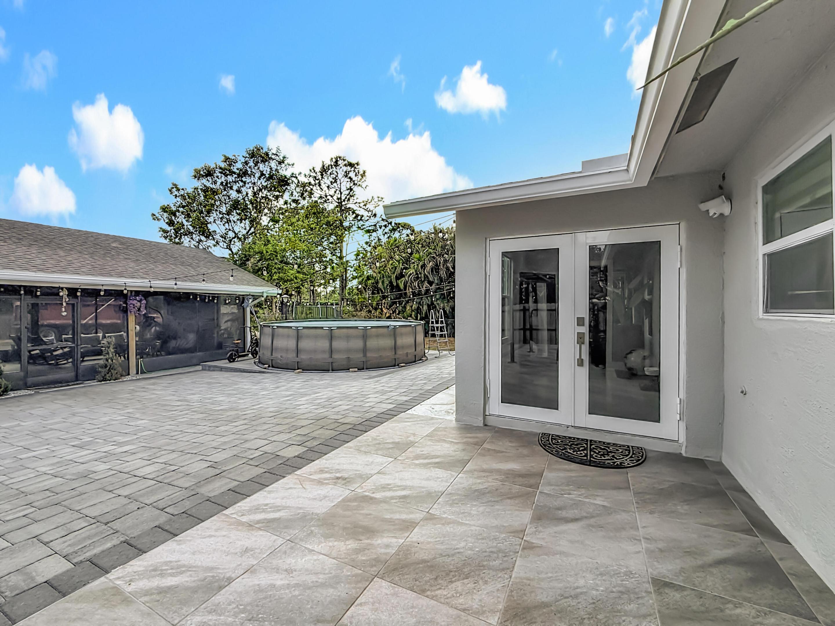 Loxahatchee Groves - Residential