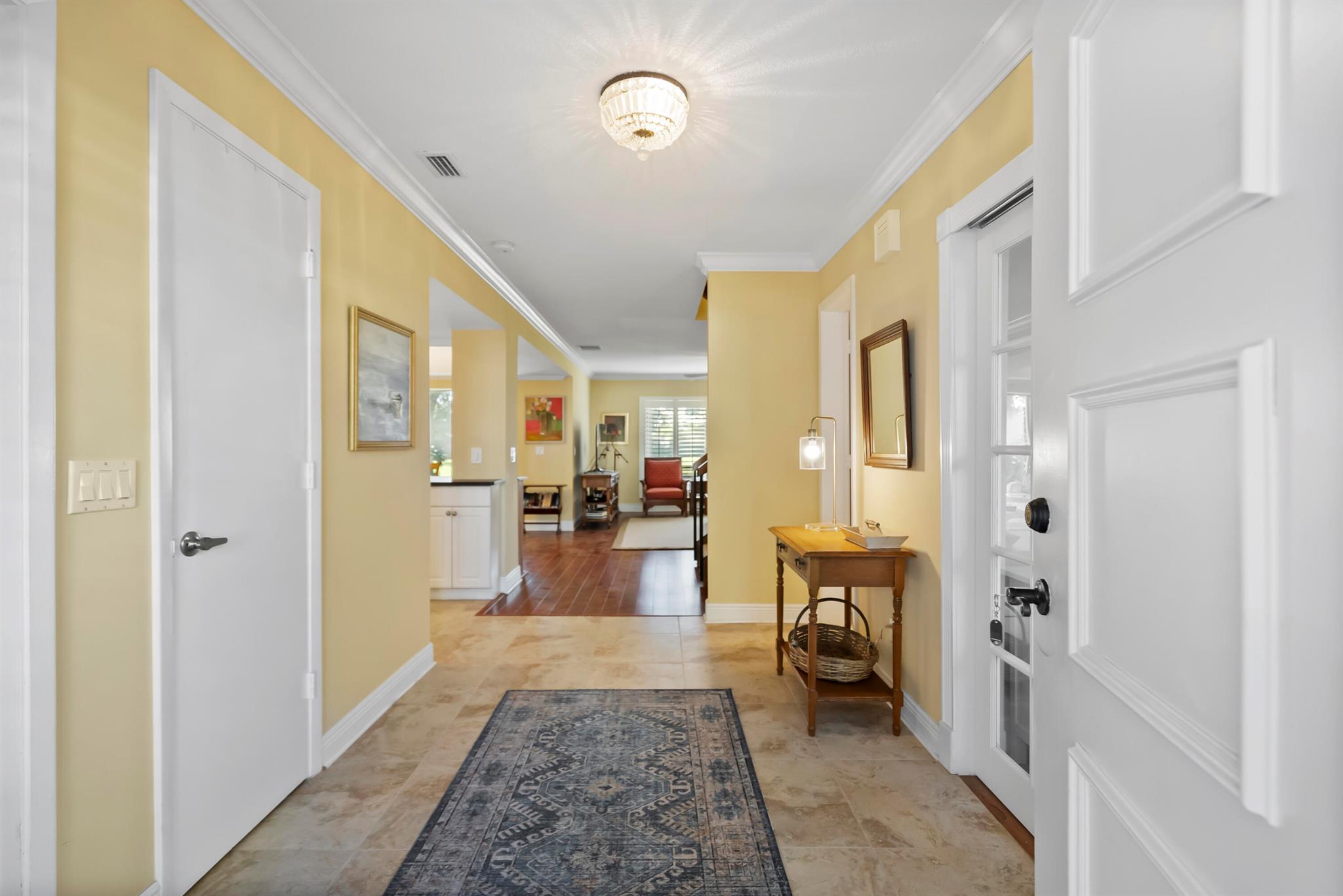 FOXCROSS IN MARINER SANDS - Residential