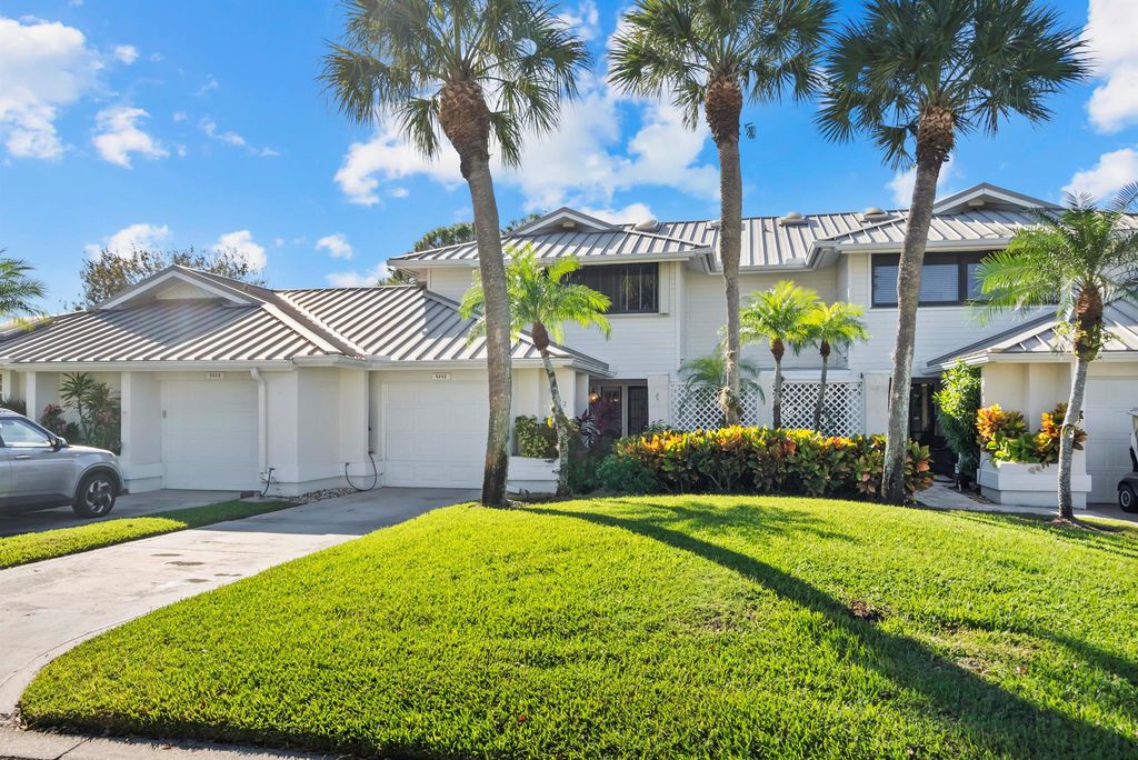 Photo of 5662 SE Foxcross Place, Stuart, FL 34997 (MLS # R11142737)