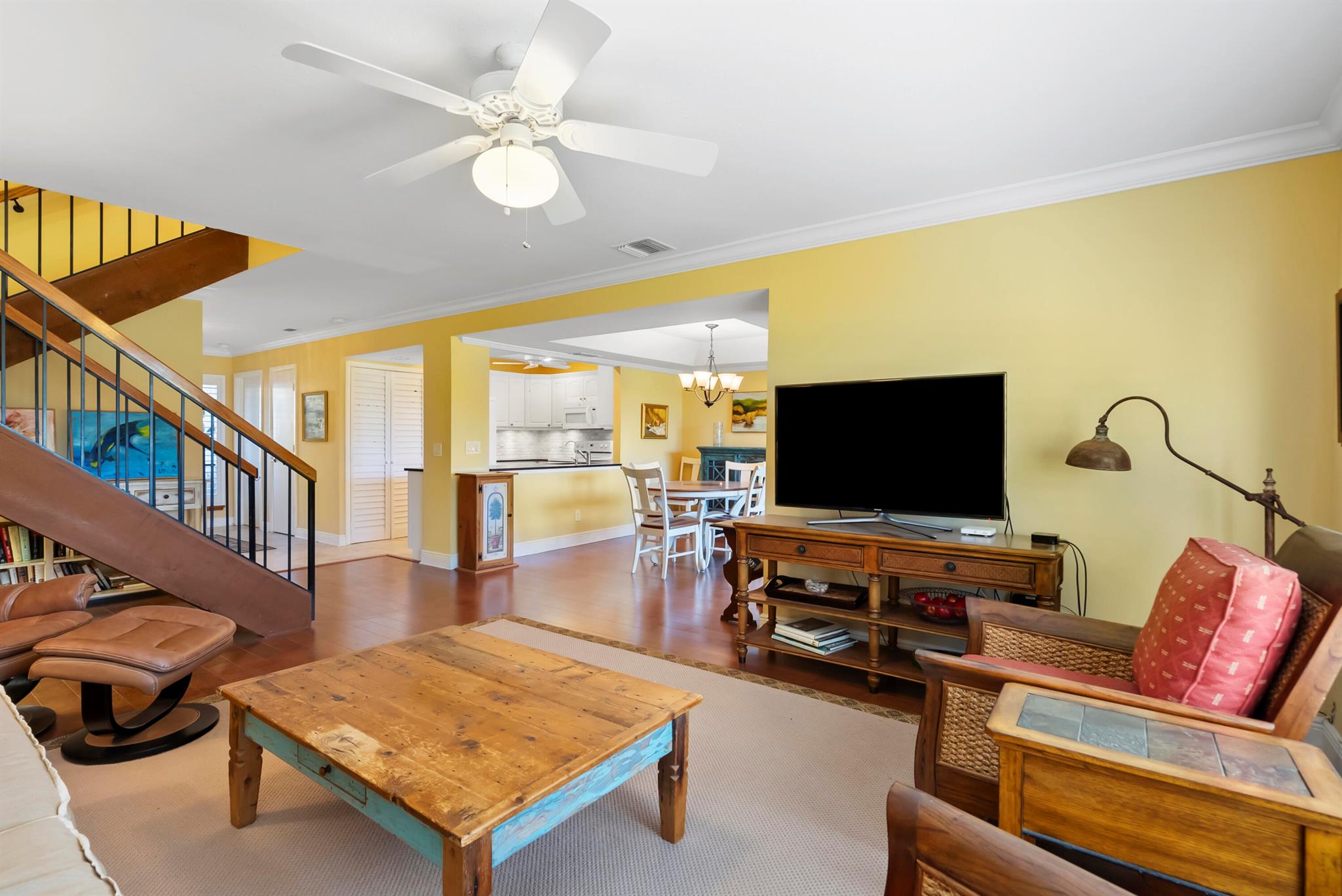 FOXCROSS IN MARINER SANDS - Residential