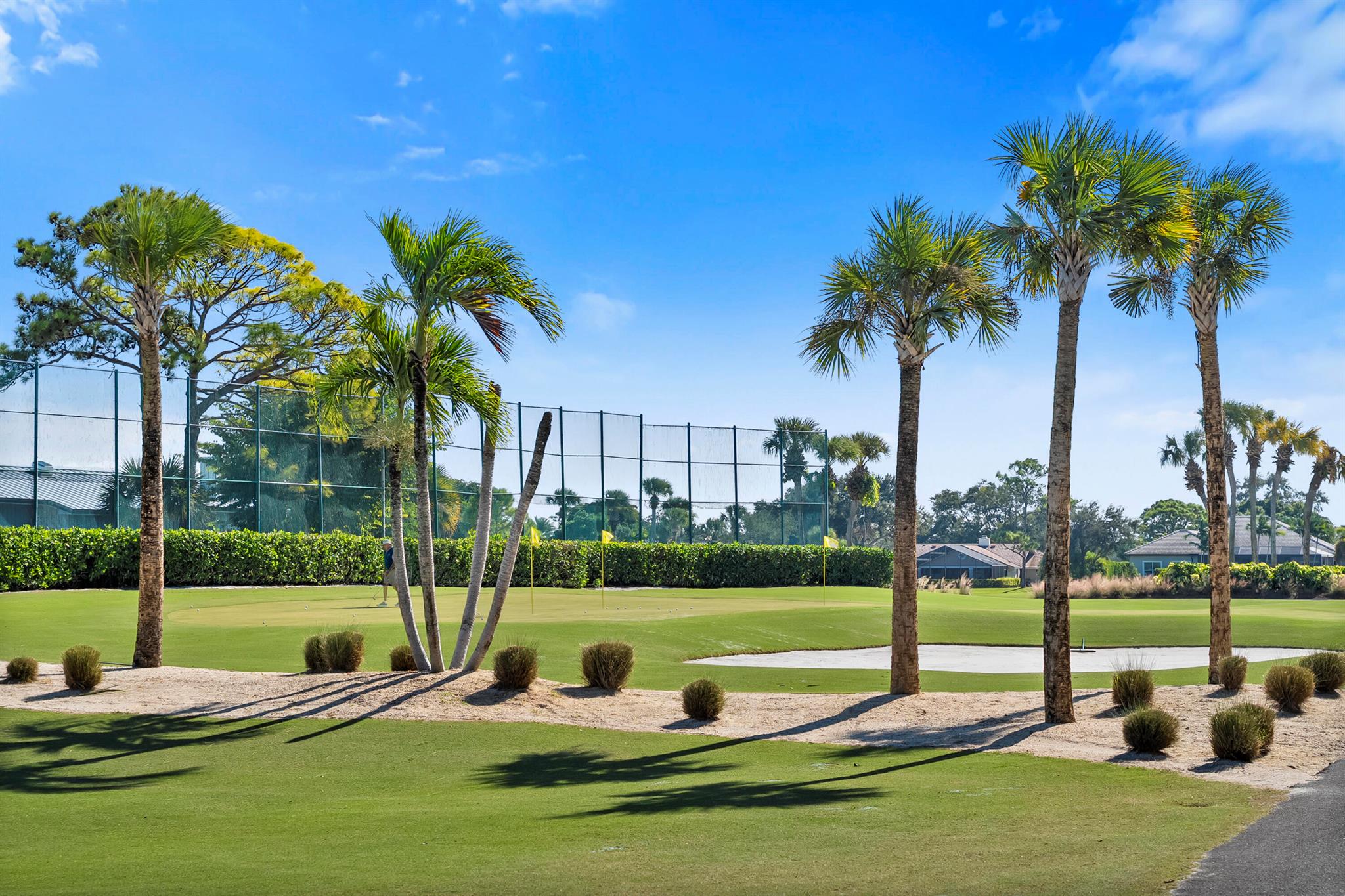 FOXCROSS IN MARINER SANDS - Residential