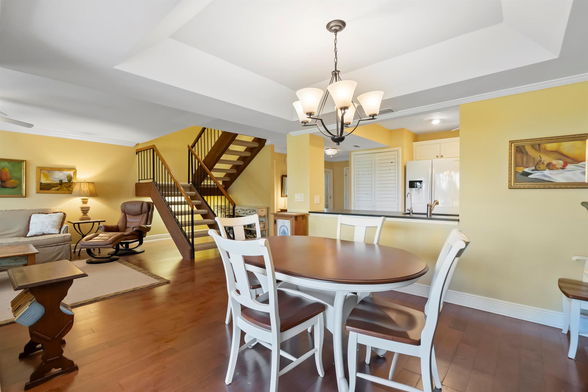 FOXCROSS IN MARINER SANDS - Residential