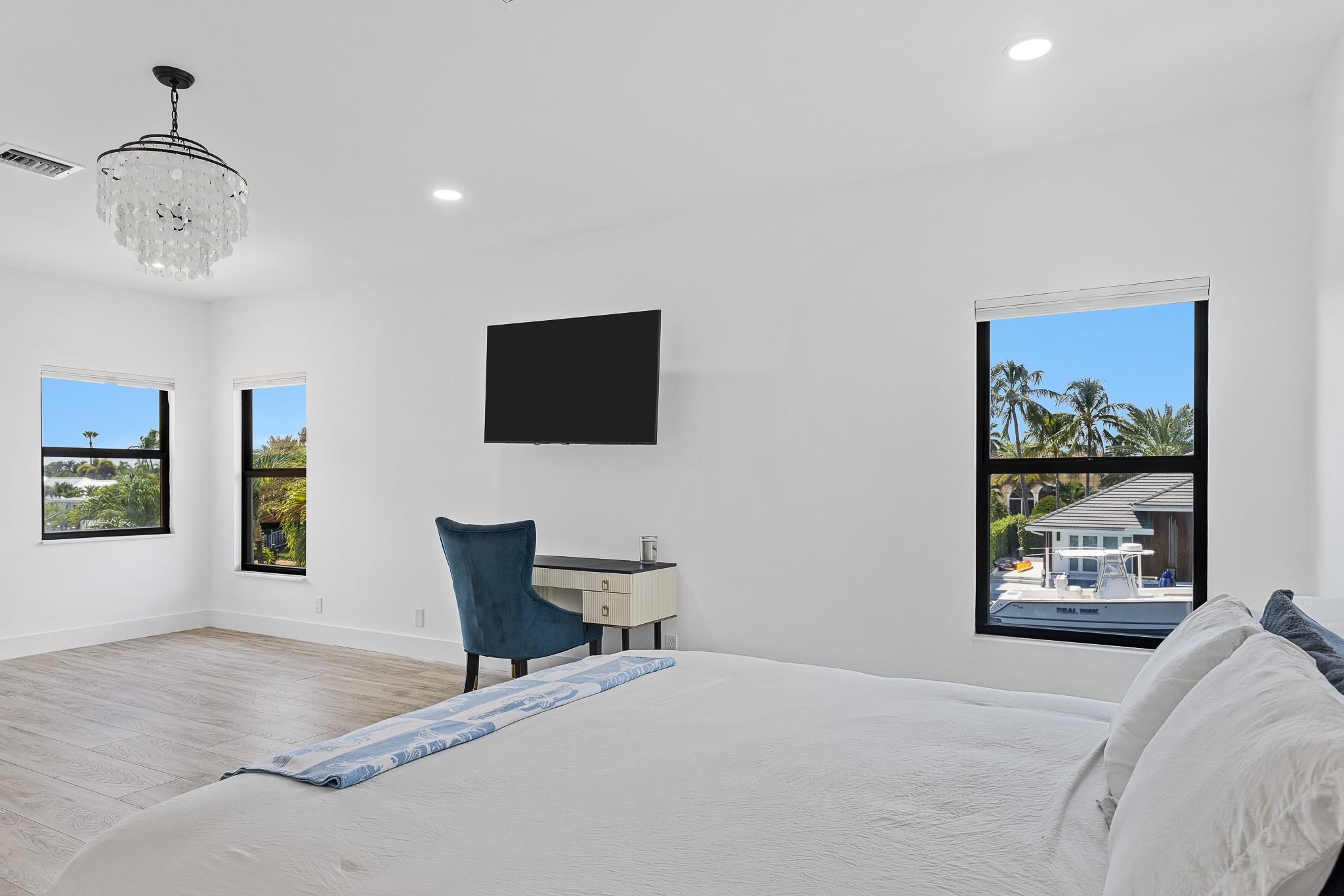 VENETIAN ISLES 3RD SEC - Residential