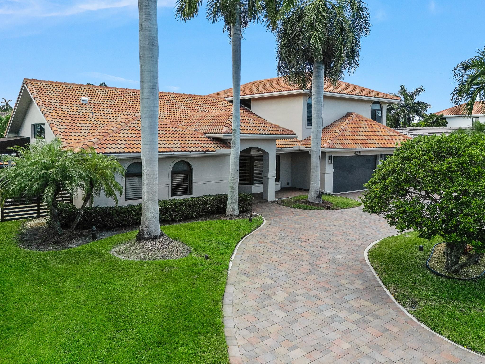 VENETIAN ISLES 3RD SEC - Residential