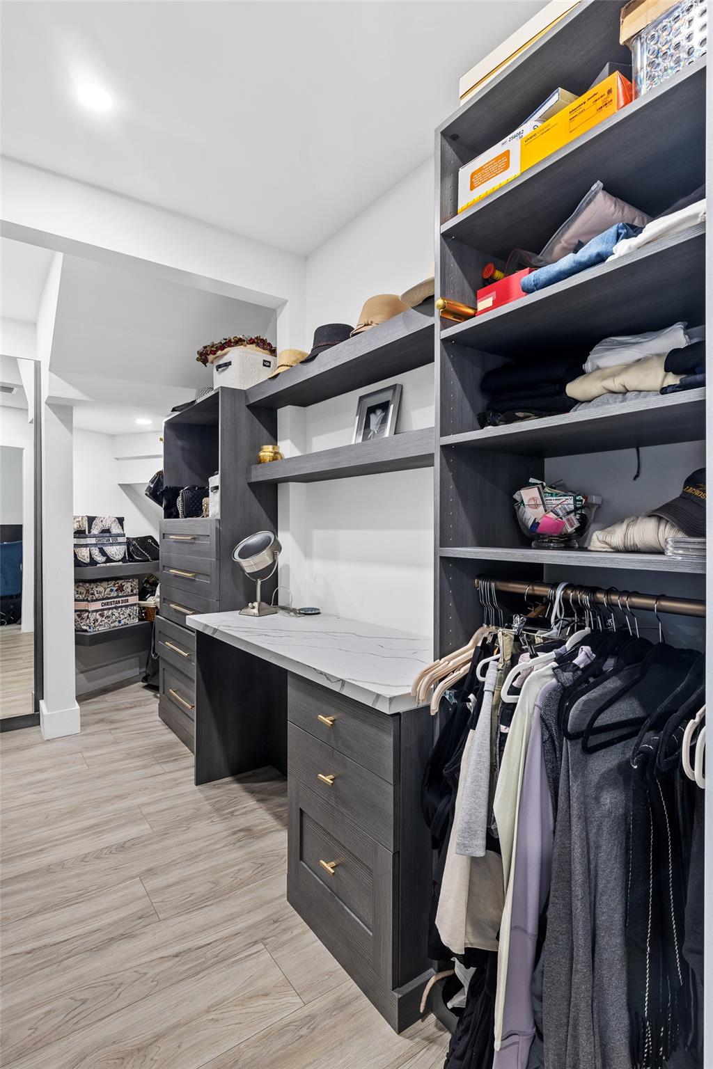 VENETIAN ISLES 3RD SEC - Residential