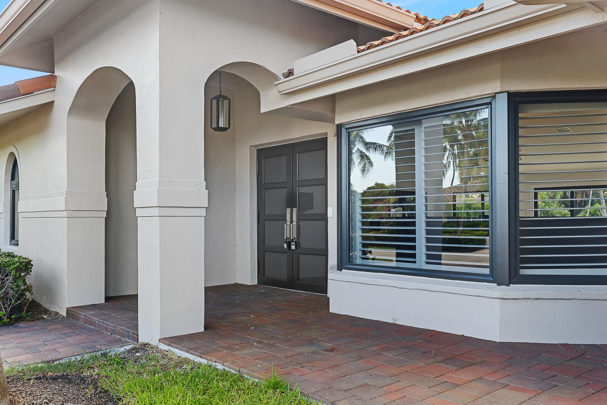 VENETIAN ISLES 3RD SEC - Residential