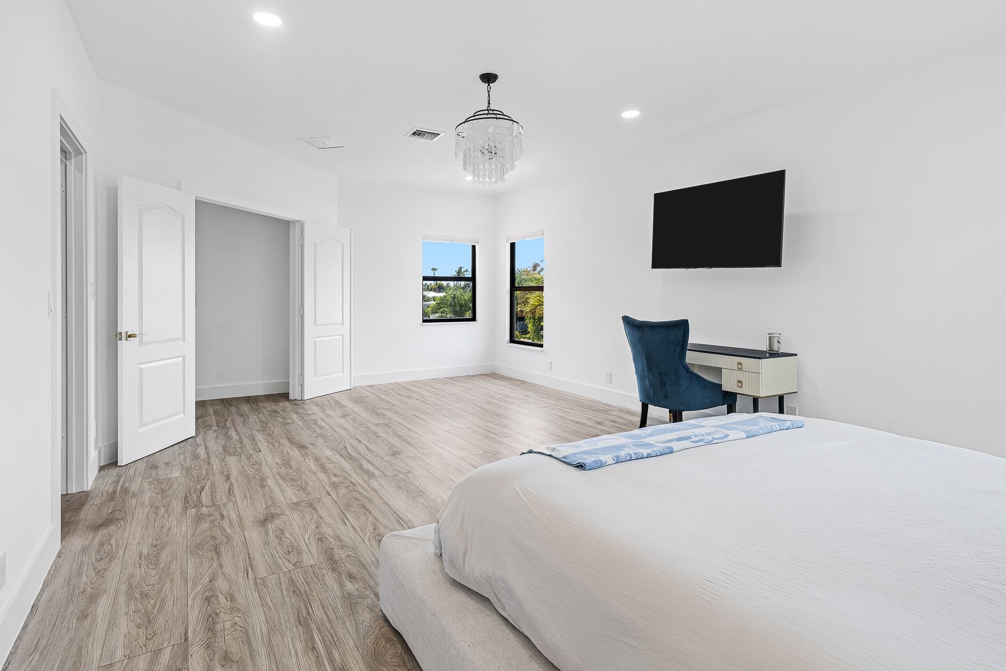 VENETIAN ISLES 3RD SEC - Residential