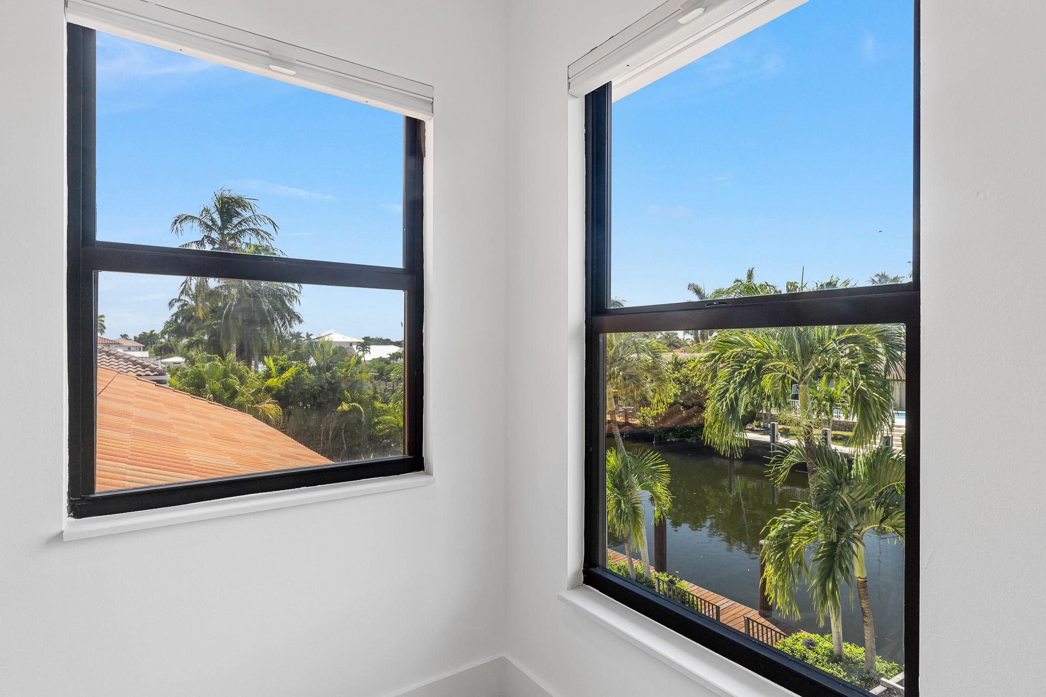 VENETIAN ISLES 3RD SEC - Residential