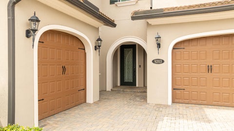 Tiny photo for 9203 Meridian Drive E, Parkland, FL 33076 (MLS # B26085825)