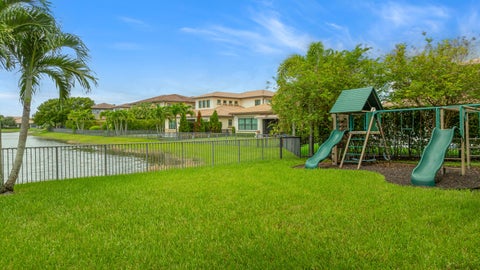 Tiny photo for 9203 Meridian Drive E, Parkland, FL 33076 (MLS # B26085825)