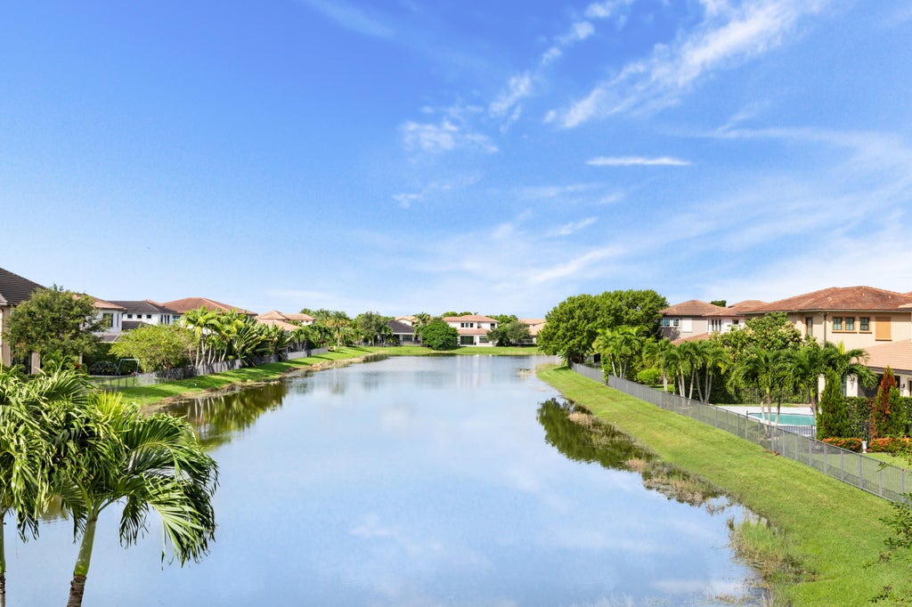 Photo of 9203 Meridian Drive E, Parkland, FL 33076 (MLS # B26085825)