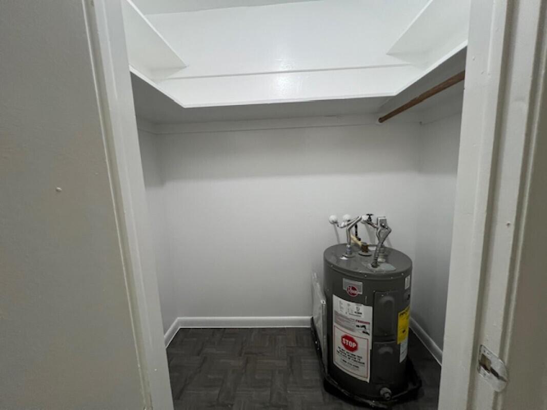 VICTORIA HOUSE CONDO - Residential Lease