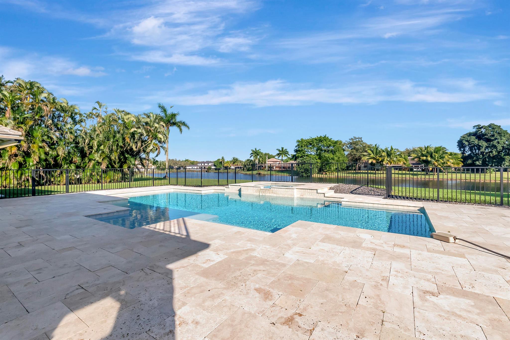 FIELDBROOK - Residential