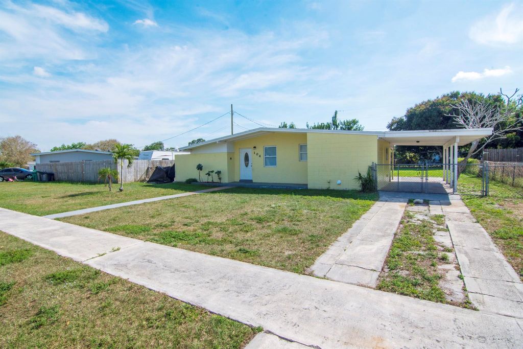 Photo of 104 SE El Sito Court, Port Saint Lucie, FL 34983 (MLS # R10965582)