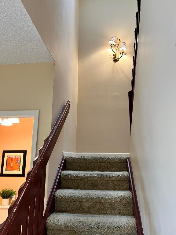 PLUM AT BOCA POINTE CONDOS ONE THRU 15 FILED IN OR - Residential Lease