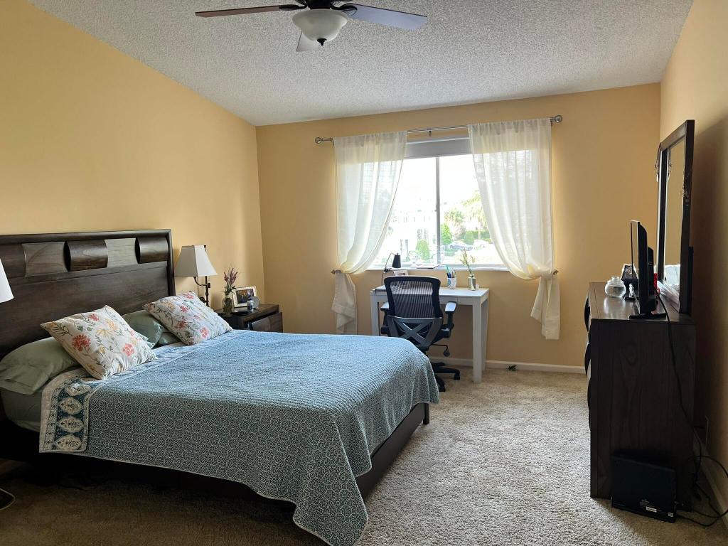 PLUM AT BOCA POINTE CONDOS ONE THRU 15 FILED IN OR - Residential Lease