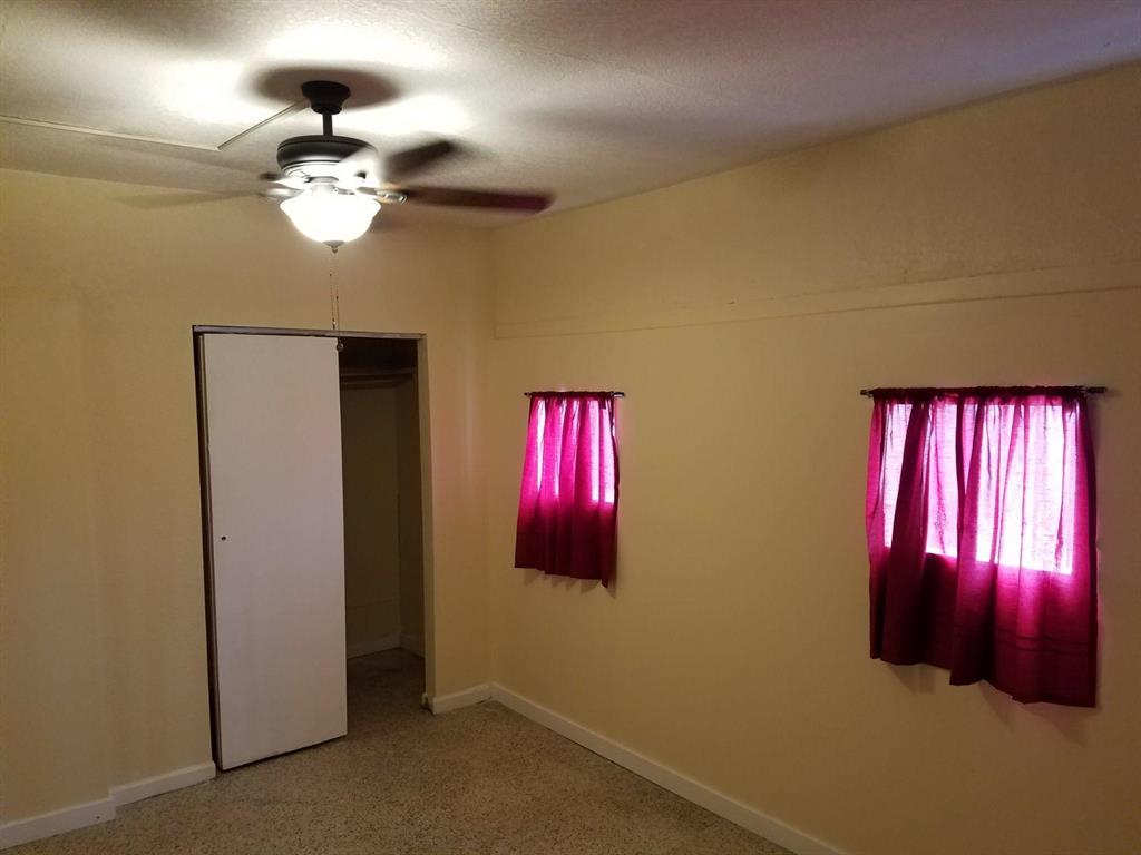 HIGHLAND MANOR SEC 3 - Residential Lease