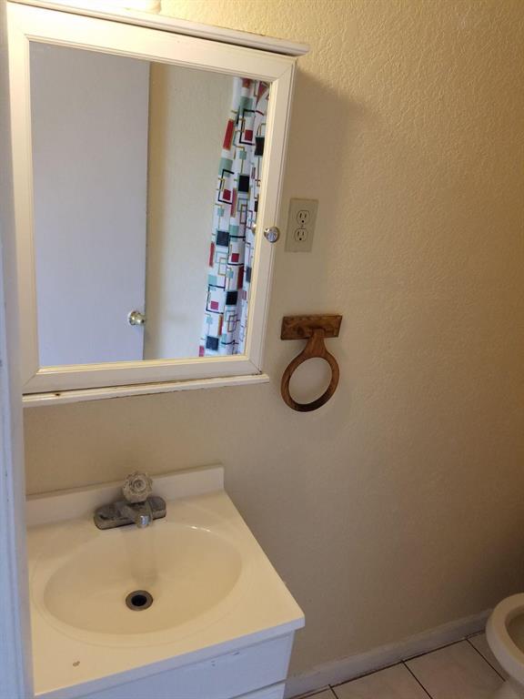 HIGHLAND MANOR SEC 3 - Residential Lease