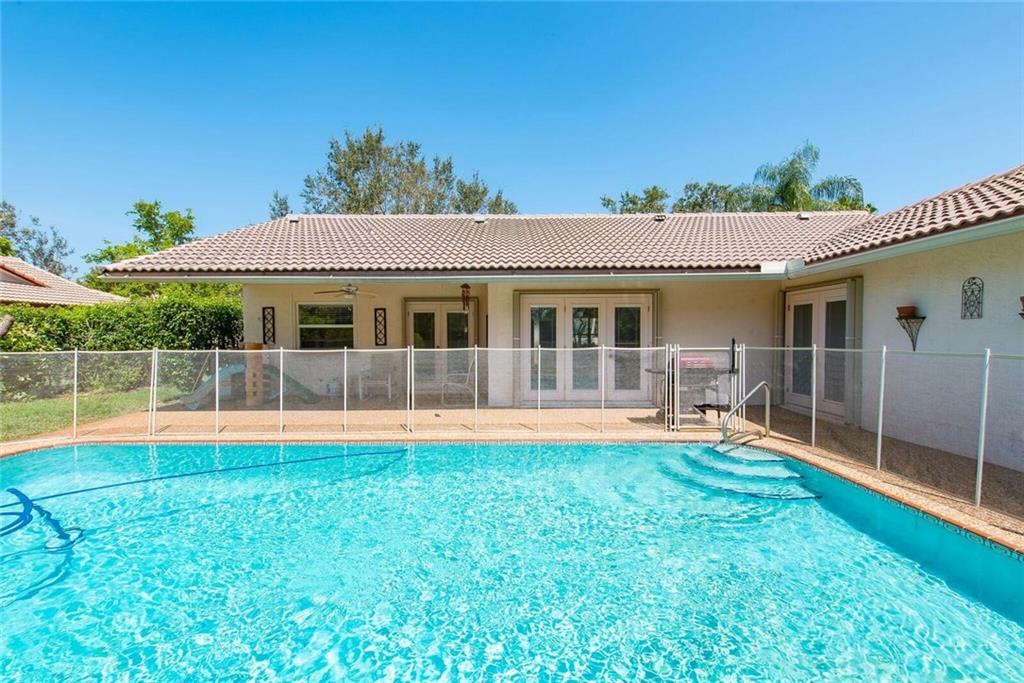 Cypress Glen 104-26 B - Residential
