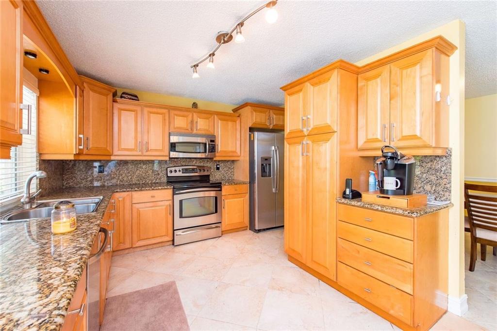Cypress Glen 104-26 B - Residential
