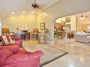 SHORES 4 - Residential