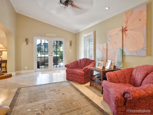 SHORES 4 - Residential